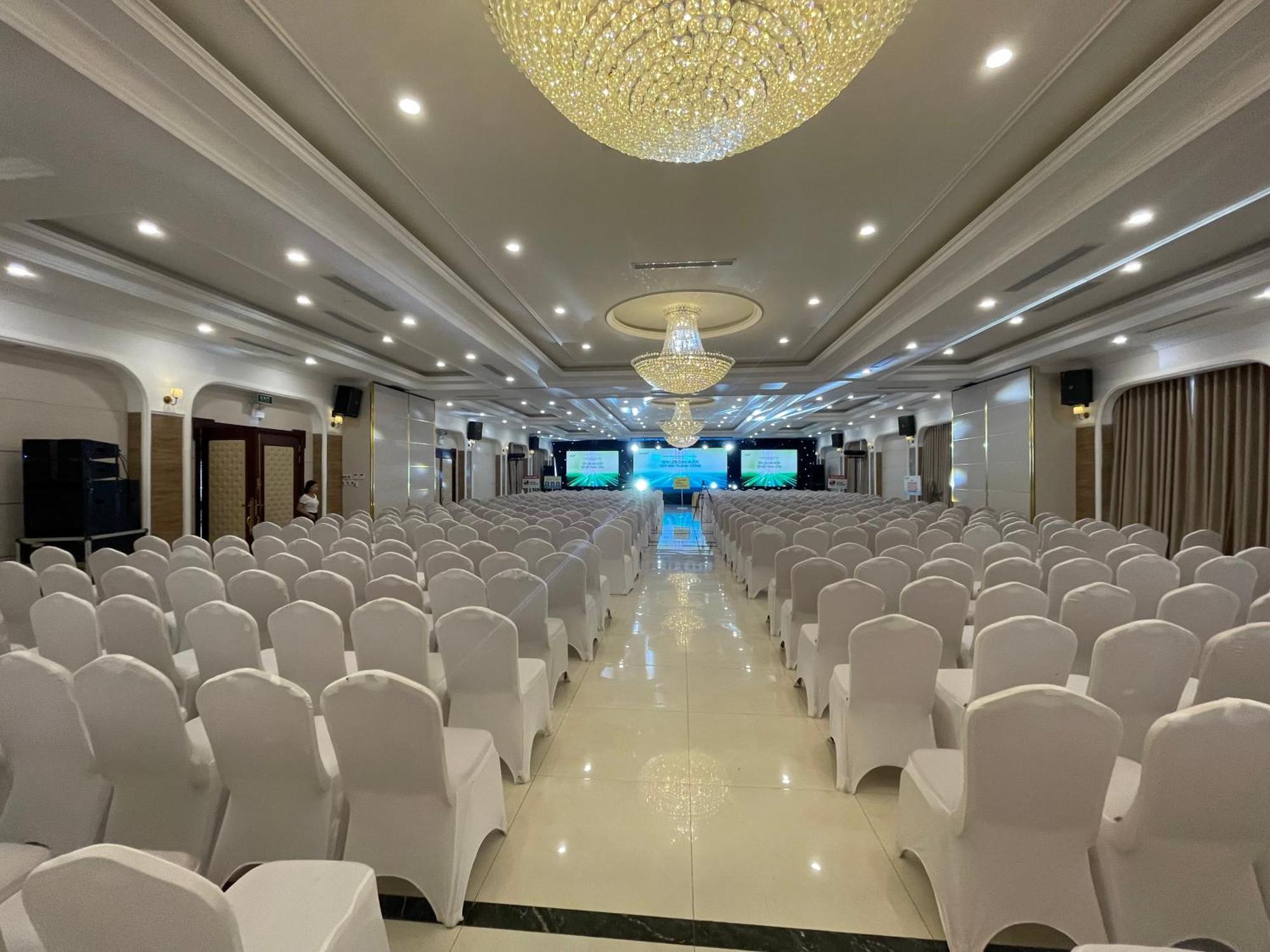 Ngan Ha Hotel Dai Tiet Luaran gambar