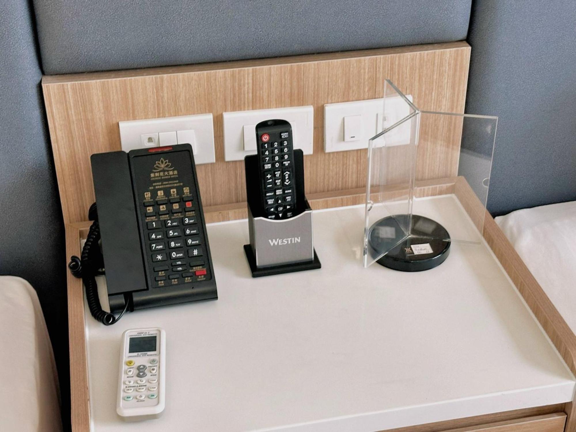 Ngan Ha Hotel Dai Tiet Luaran gambar